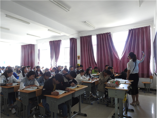 强化专业引领　促进共同提升——昭通卫生职业学院举办2019年春季学期第一次公开课